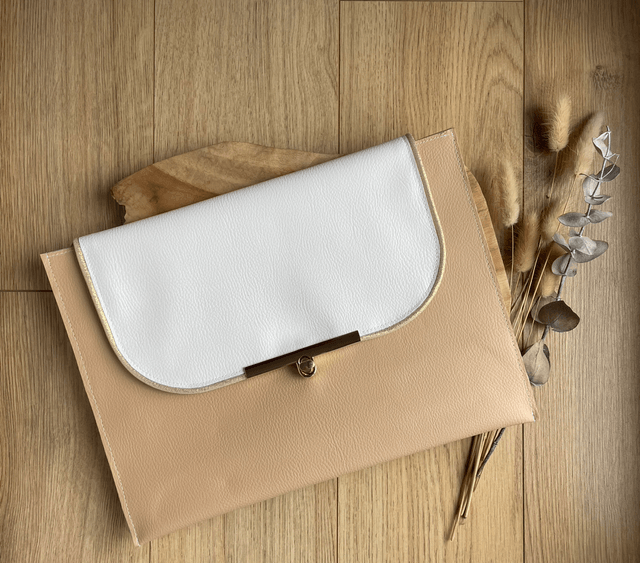 Pochette Mia