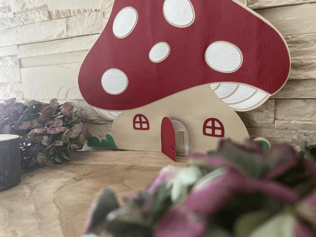 Maison enchantée de la petite souris 