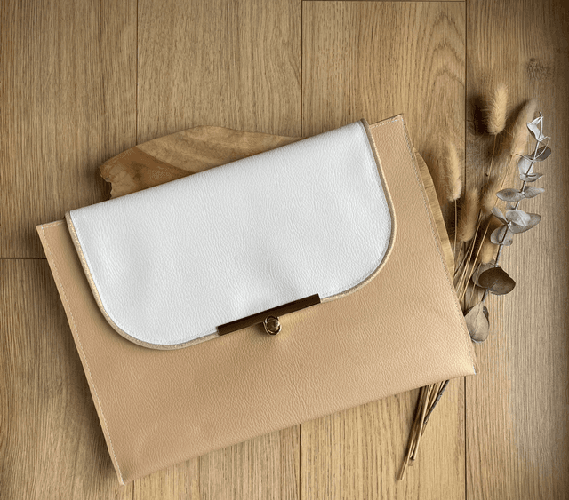 Pochette Mia