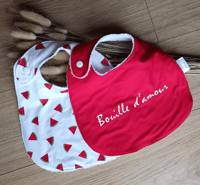Lot de 2 bavoirs  &quot;Bouille d&#039;amour&quot;
